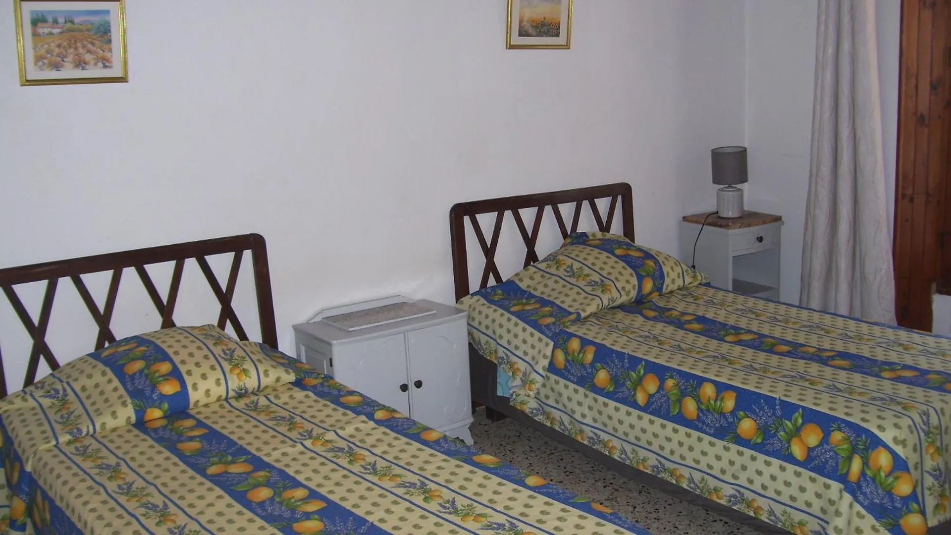 Location Maison Domaine Viticole Avec Piscine Flassans-sur-Issole Holiday home